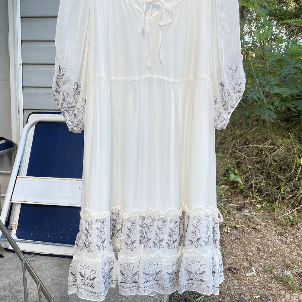 New 100% Natural Silk Dress Embroidery Pattern Lightest Cool